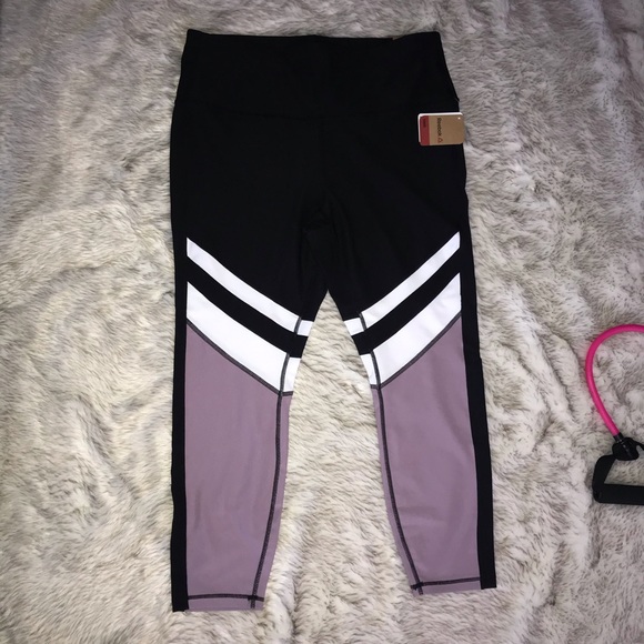 REEBOK Frame ColorBlock High Rise Legging Plus - Picture 2 of 9